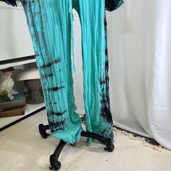 Jens Pirates Booty Blue and Black Cotton Gauze Wide Arm Jumpsuit - Picture 5 of 15